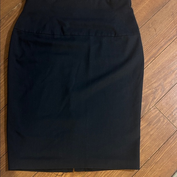 Kenneth Cole Reaction Dresses & Skirts - Kenneth Cole Reaction Classic Black Pencil Skirt